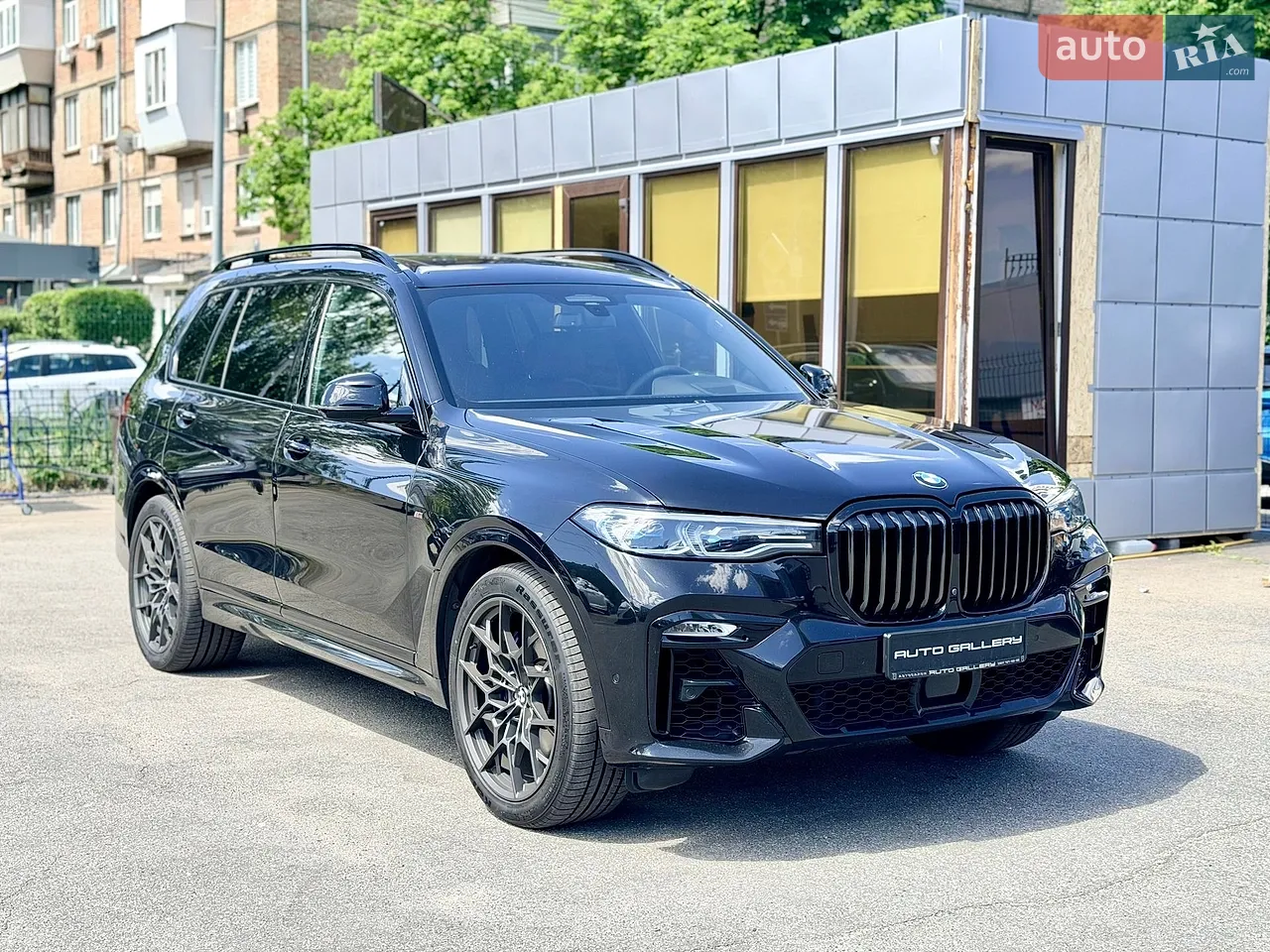 2021 BMW X7 - мініатюра 42