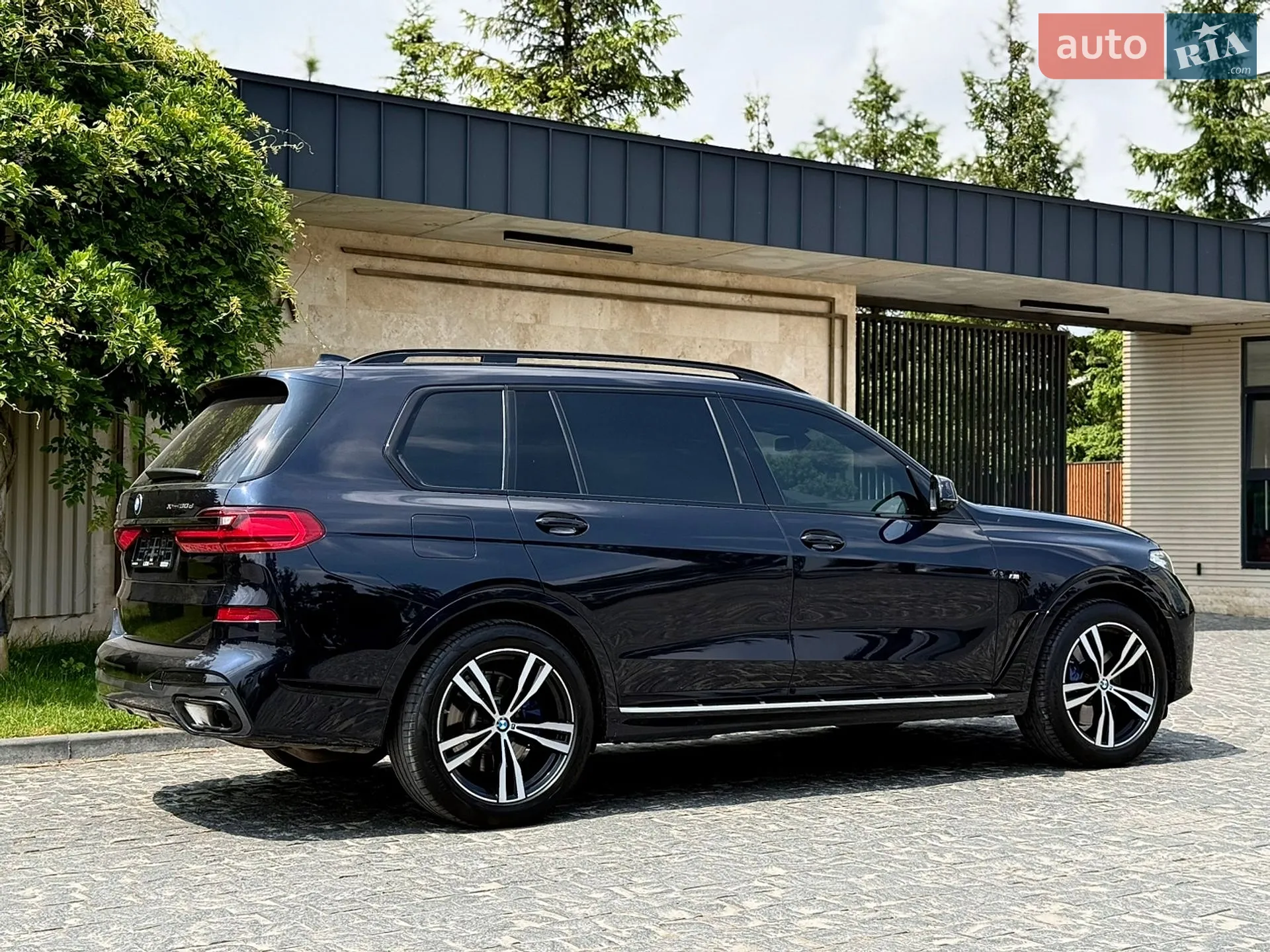 2021 BMW X7 - мініатюра 22
