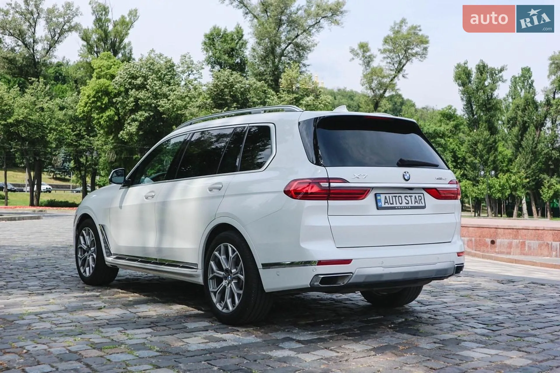 2019 BMW X7 - мініатюра 21