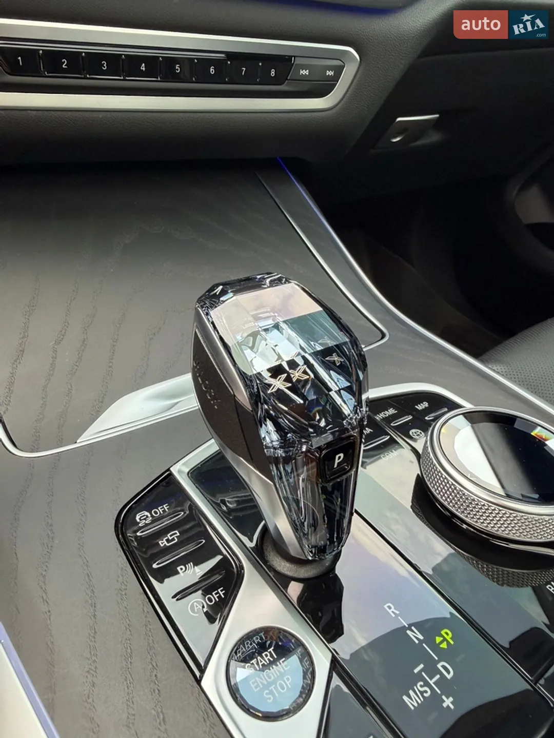 2021 BMW X7 - мініатюра 26