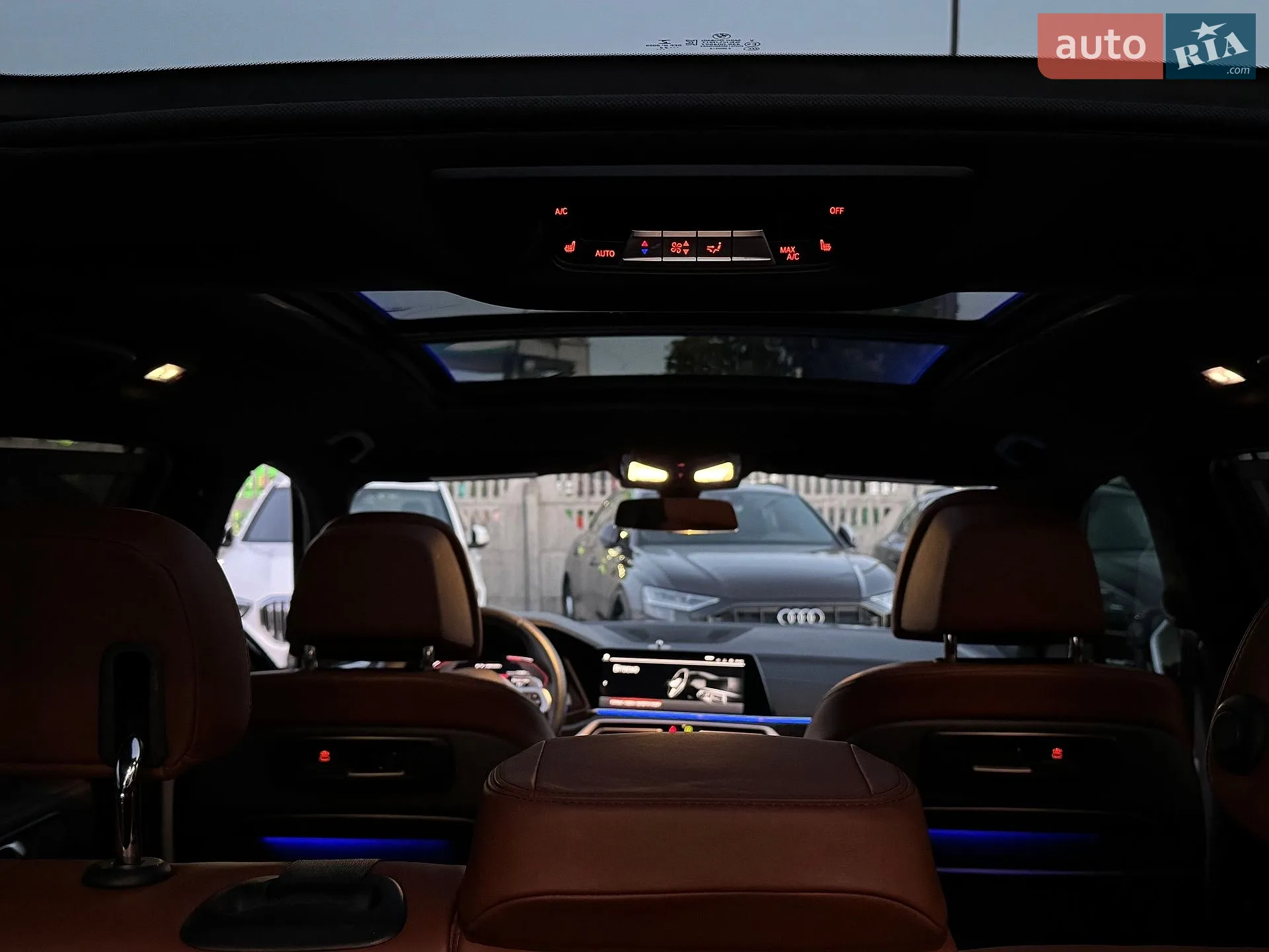2022 BMW X7 - мініатюра 17