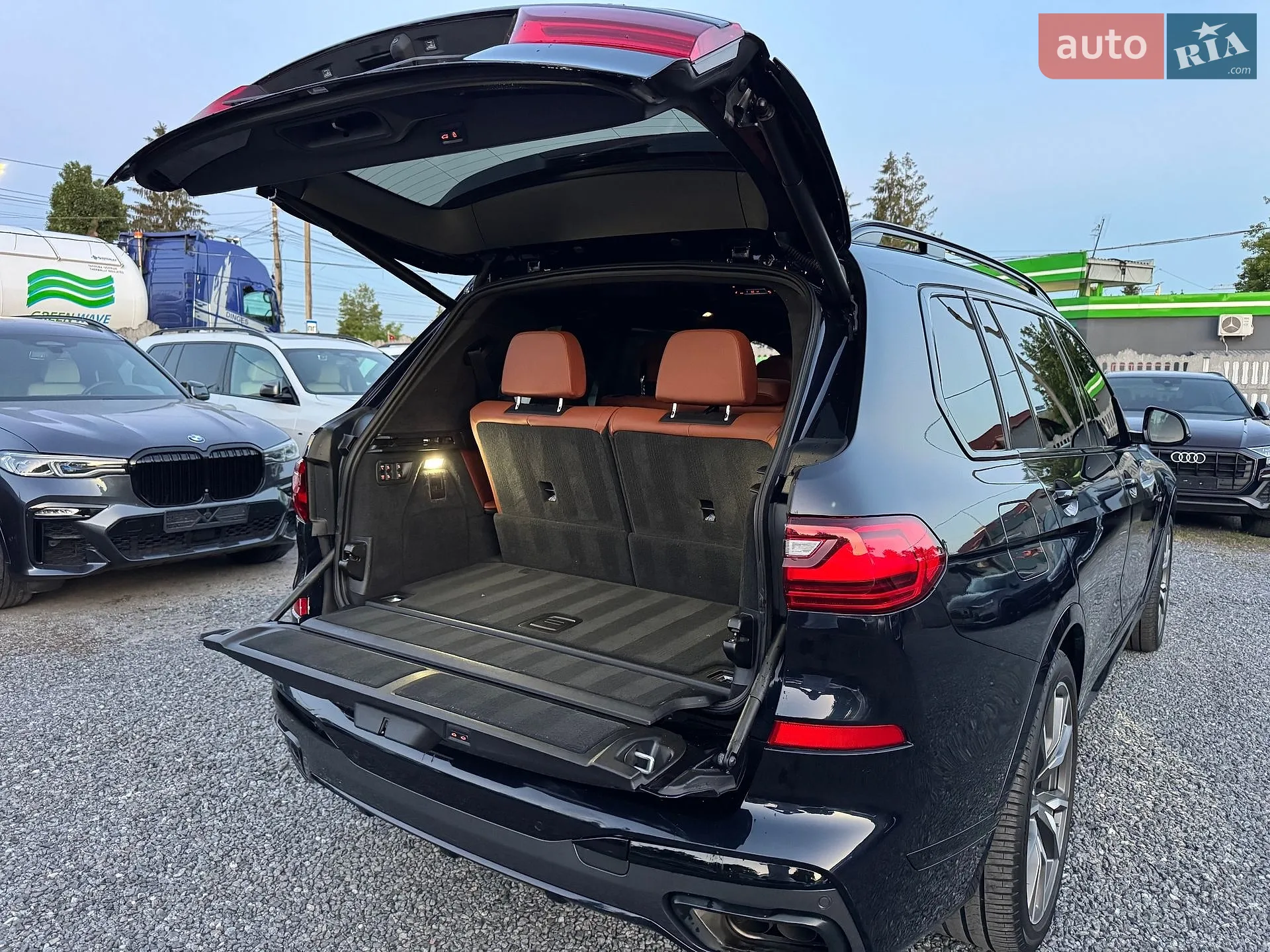 2022 BMW X7 - мініатюра 16