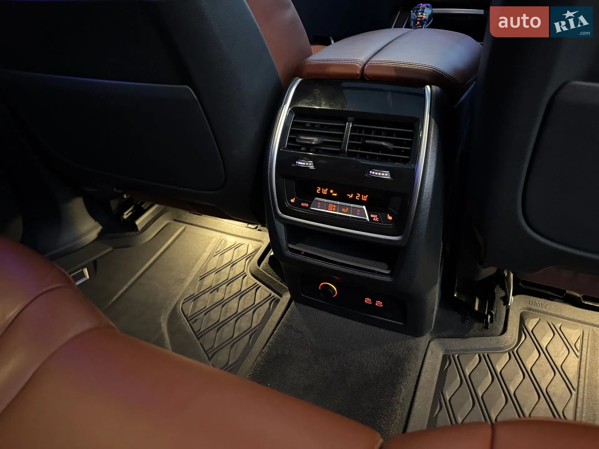 2022 BMW X7 - мініатюра 21