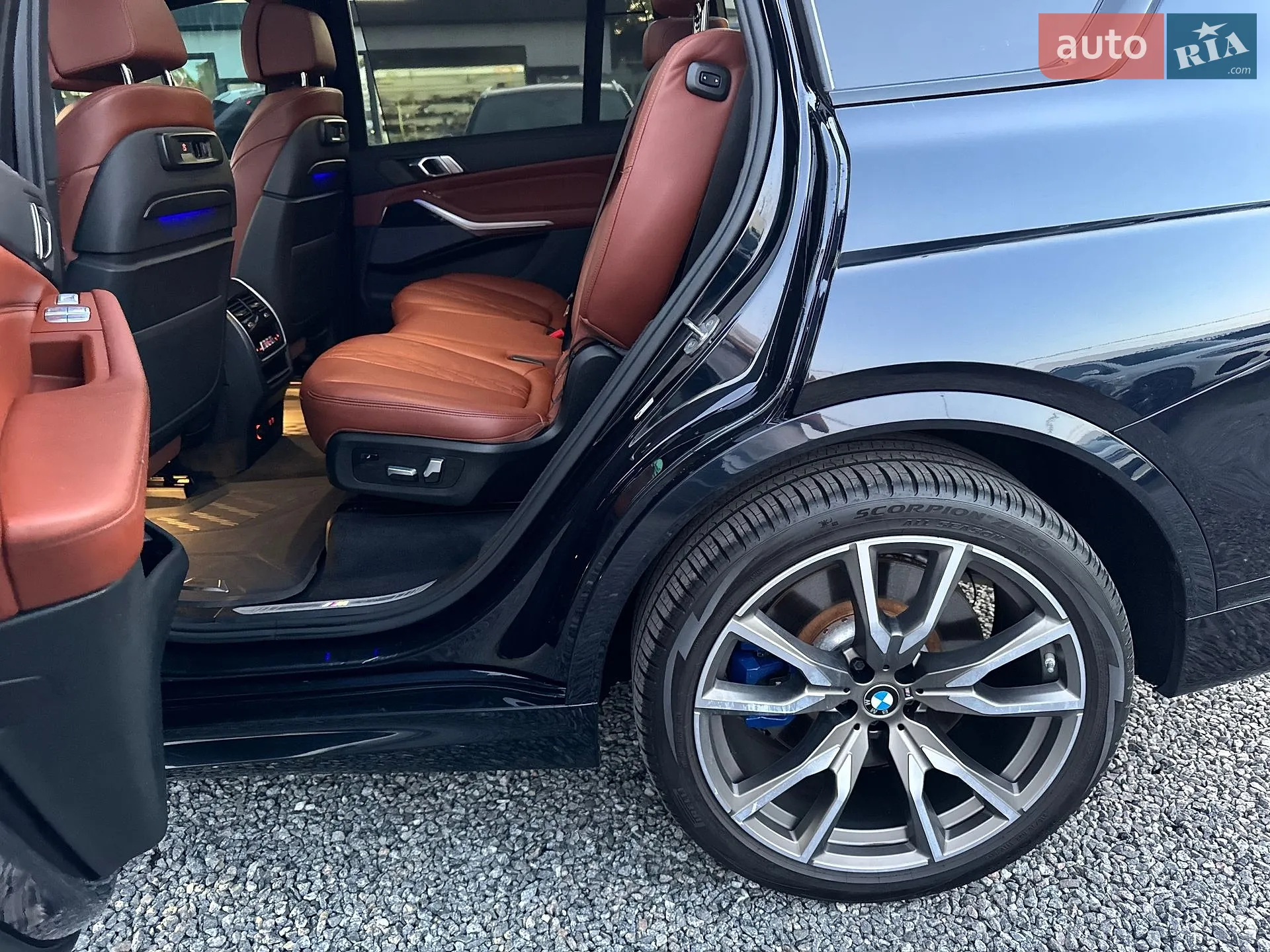 2022 BMW X7 - мініатюра 39