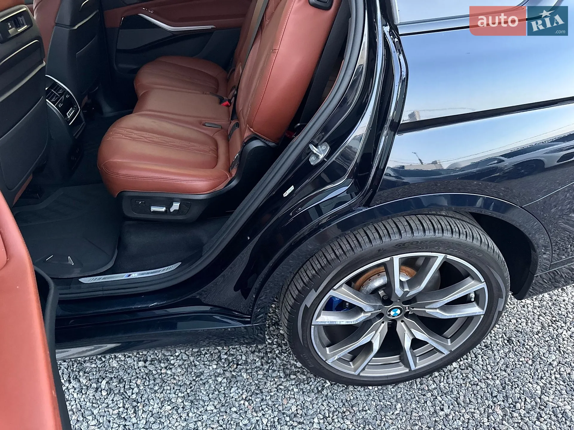 2022 BMW X7 - мініатюра 65