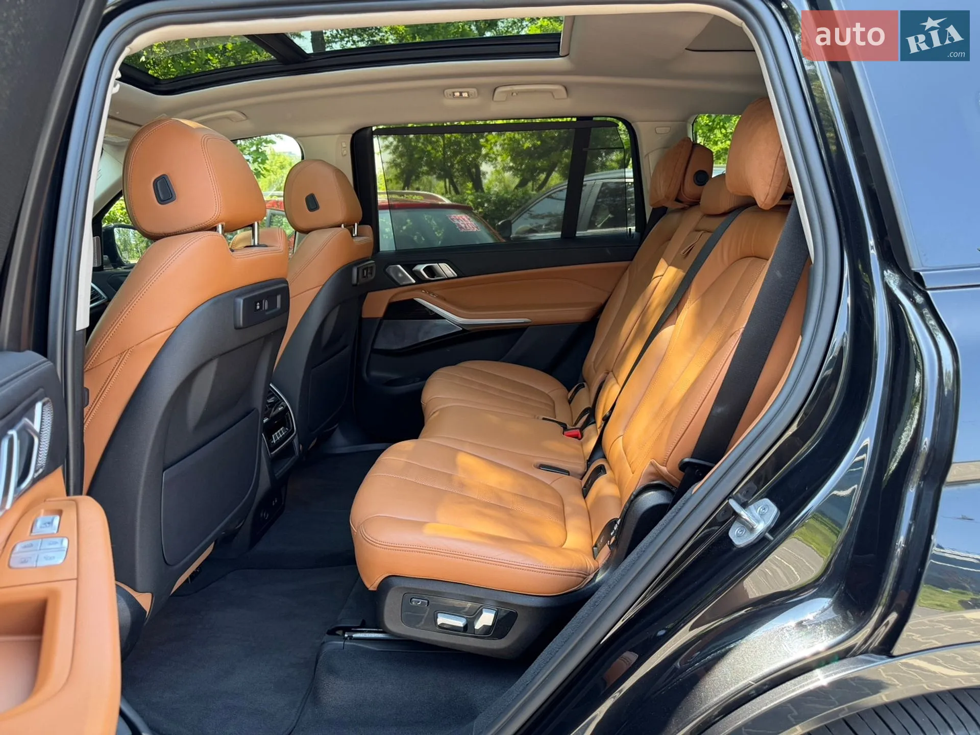 2021 BMW X7 - мініатюра 36