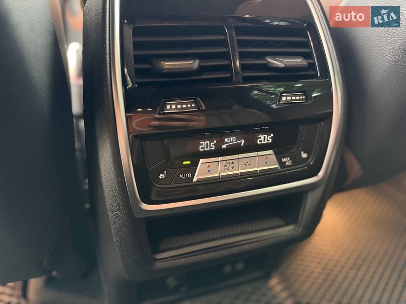 Позашляховик / Кросовер BMW X7 2019 в Івано-Франківську