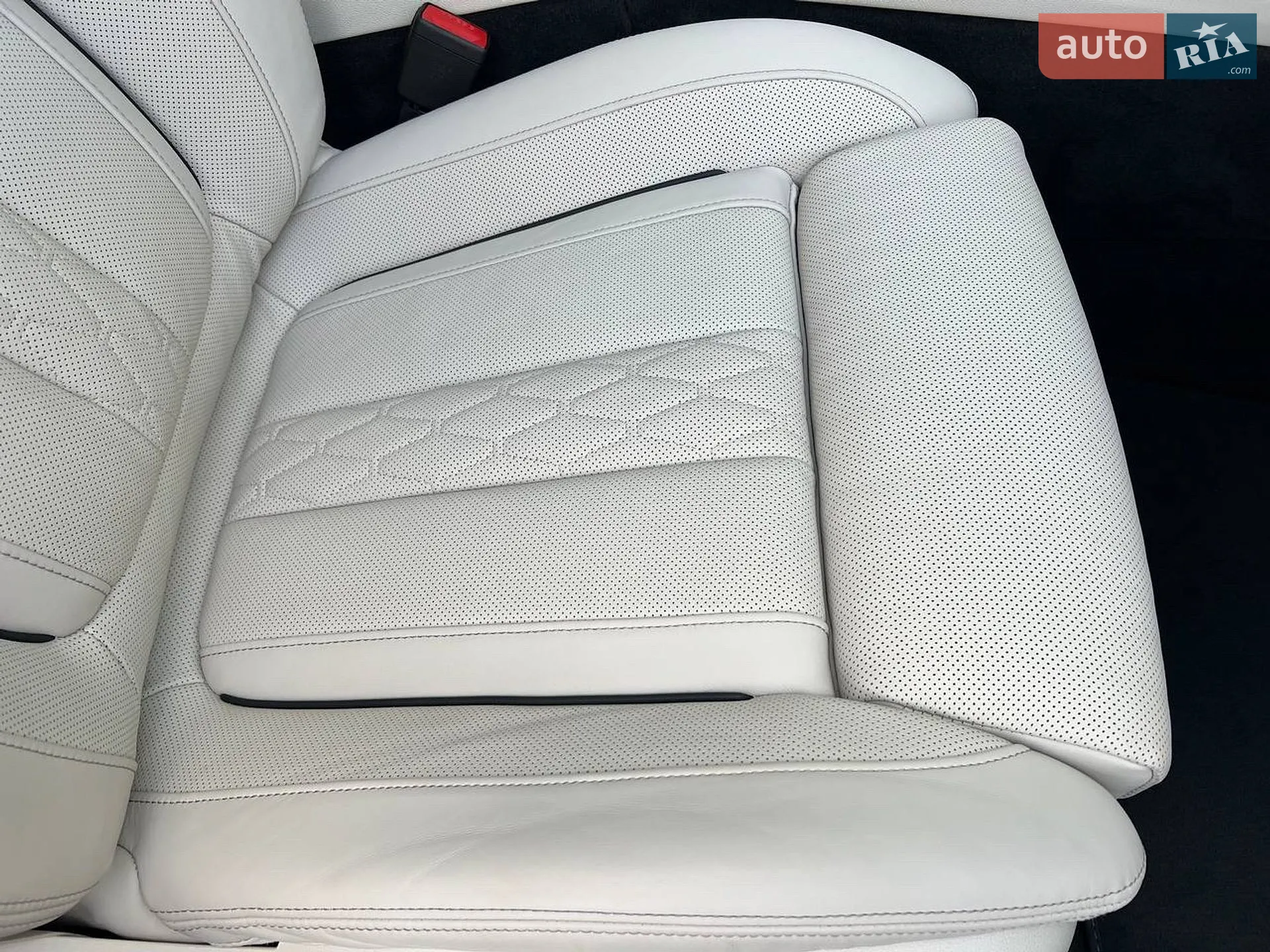 2022 BMW X7 - мініатюра 40