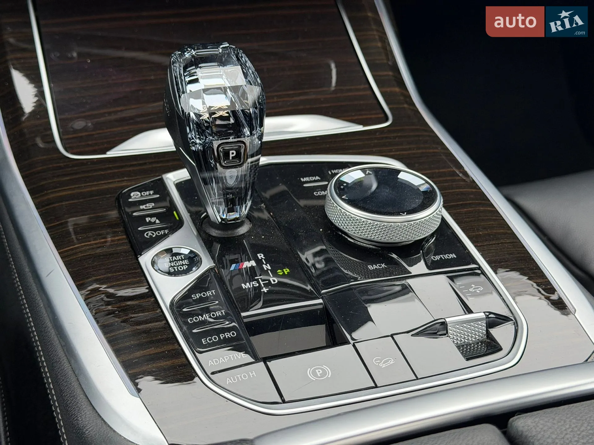 2020 BMW X7 - мініатюра 12