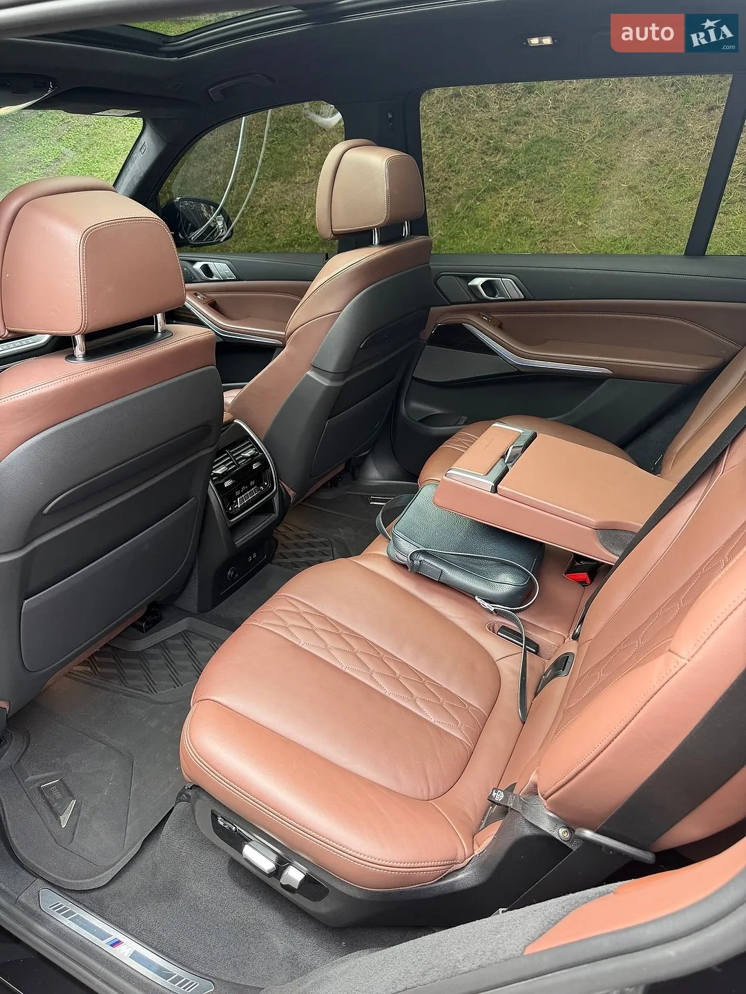 2020 BMW X7 - мініатюра 11