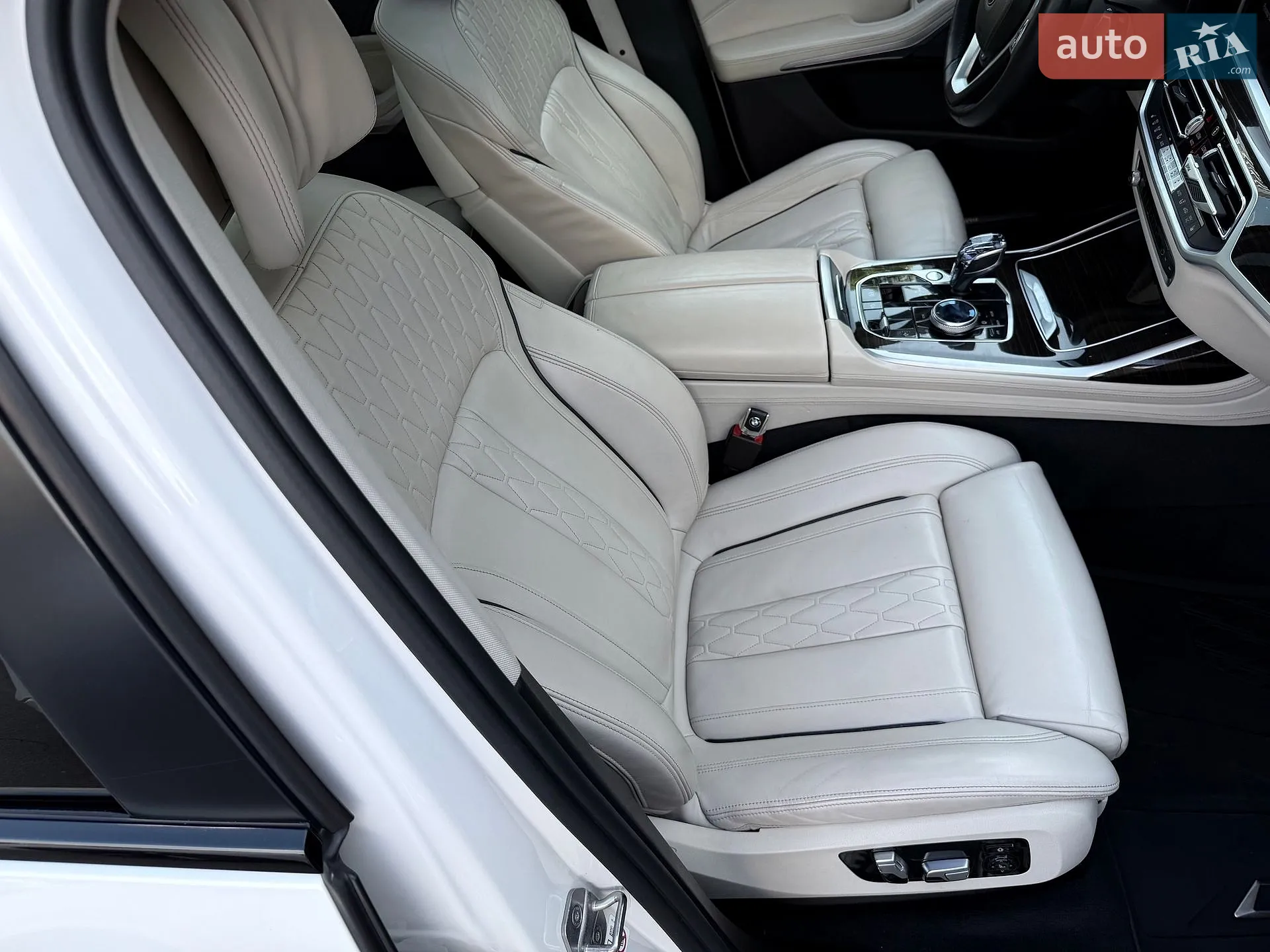 2019 BMW X7 - мініатюра 92