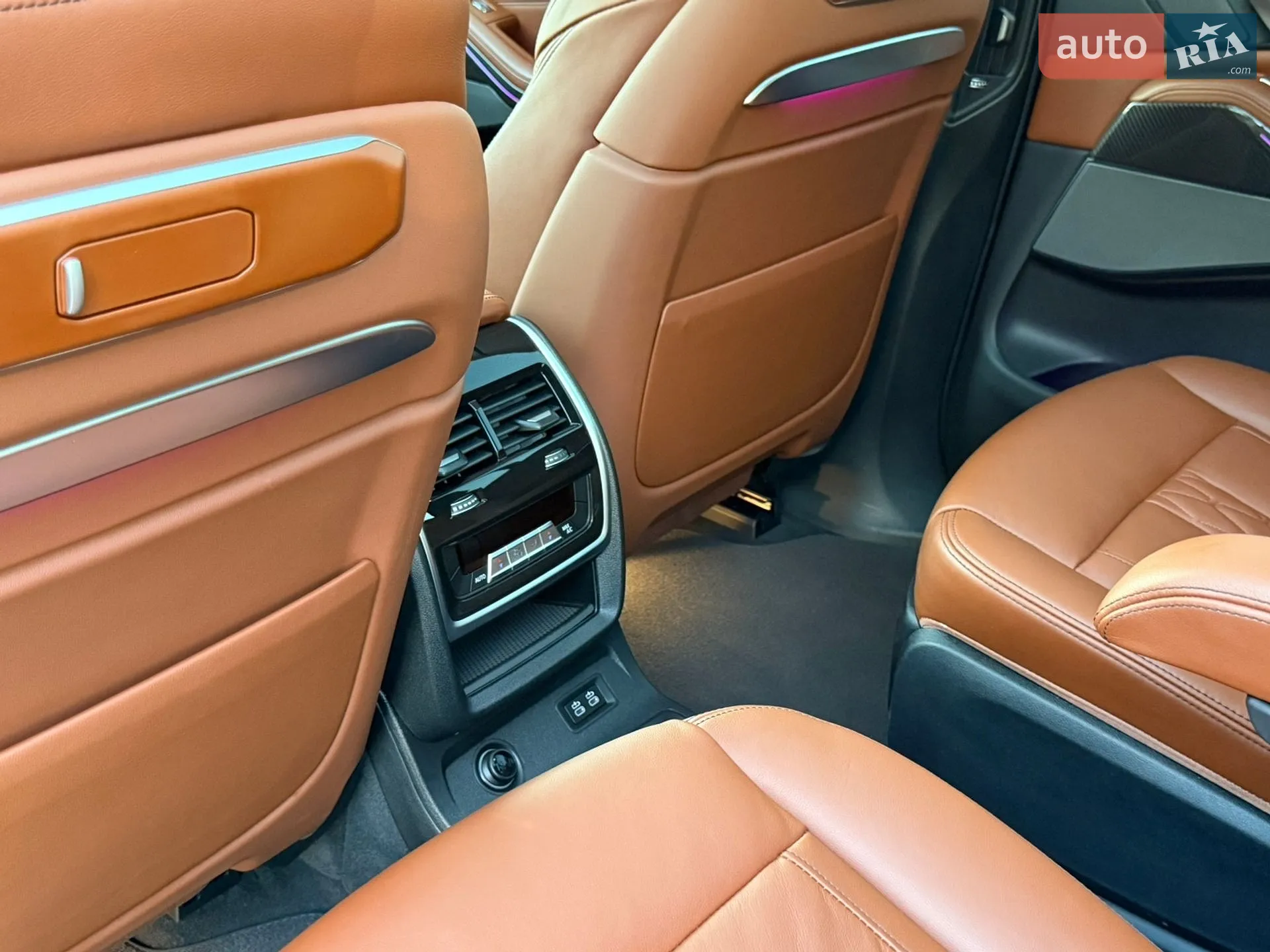 2022 BMW X7 - мініатюра 52