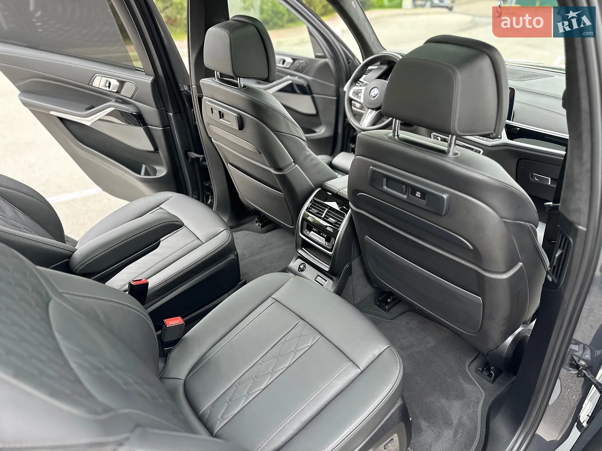 2021 BMW X7 - мініатюра 44