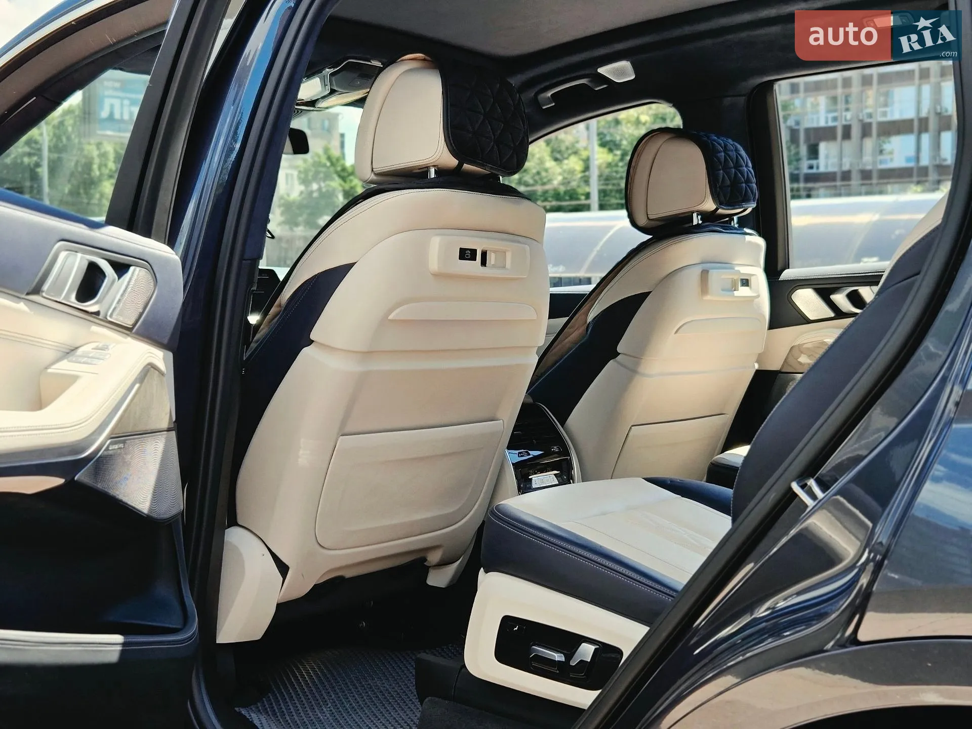 2019 BMW X7 - мініатюра 26
