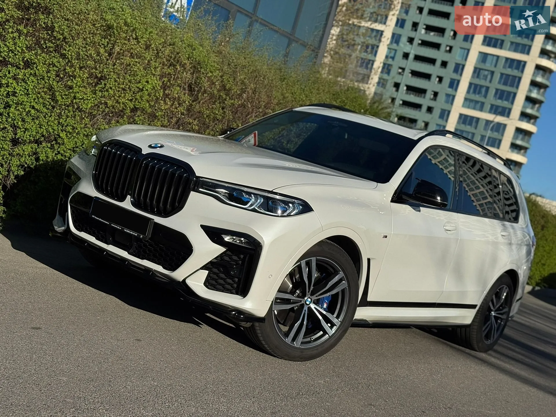2021 BMW X7 - мініатюра 18
