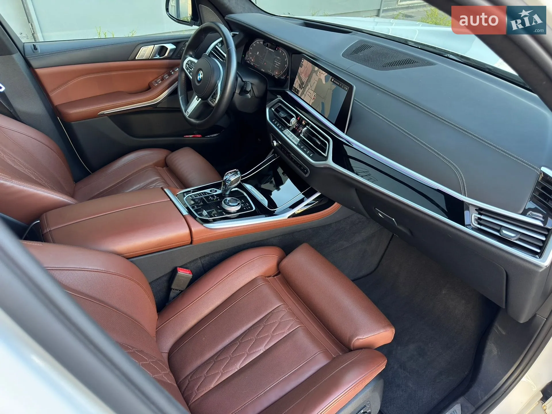 2021 BMW X7 - мініатюра 43