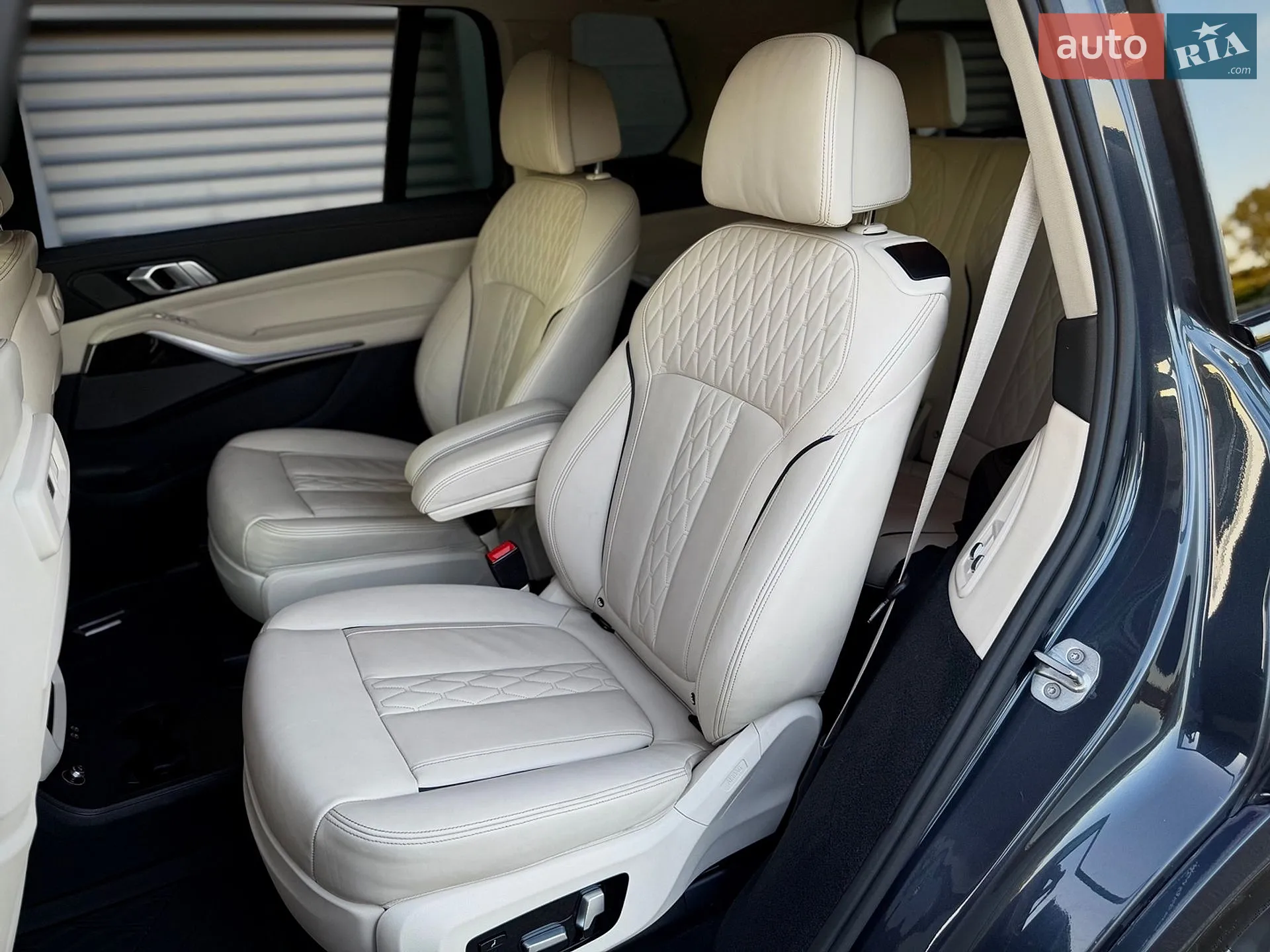 2019 BMW X7 - мініатюра 32