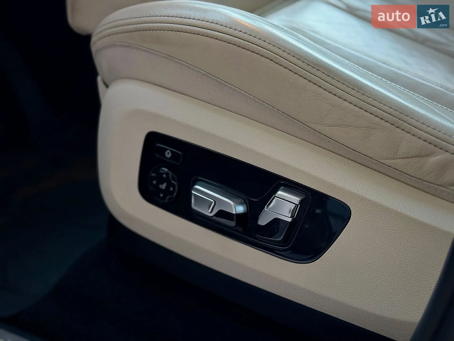 2019 BMW X7 - мініатюра 37