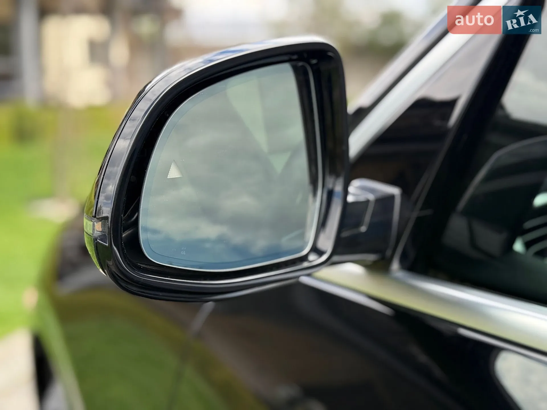 2021 BMW X7 - мініатюра 74