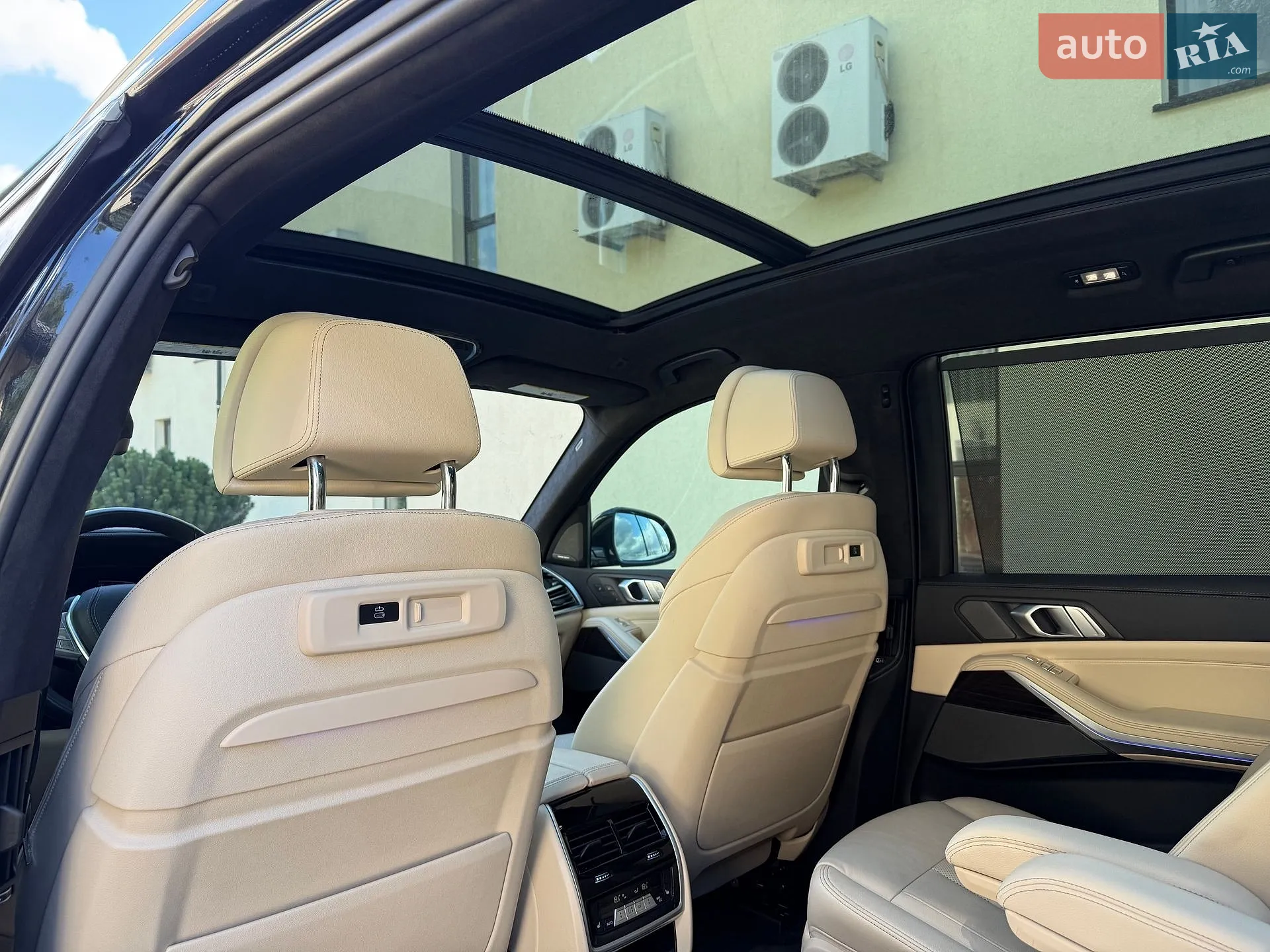 2021 BMW X7 - мініатюра 129