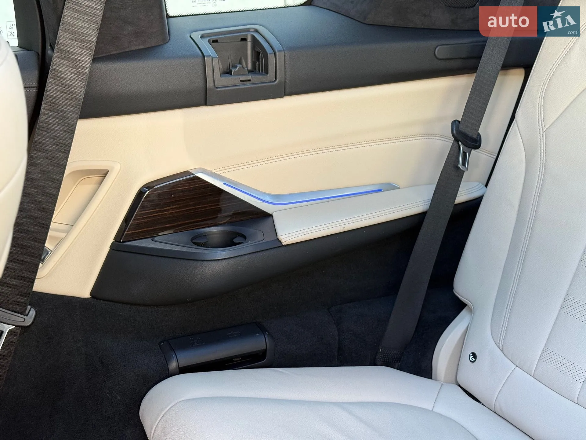 2021 BMW X7 - мініатюра 137