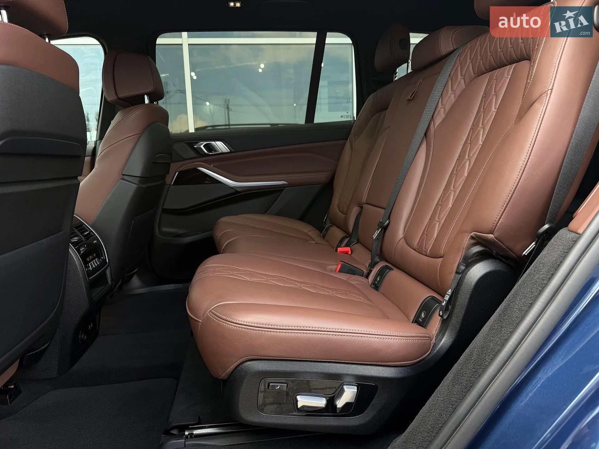 2021 BMW X7 - мініатюра 24