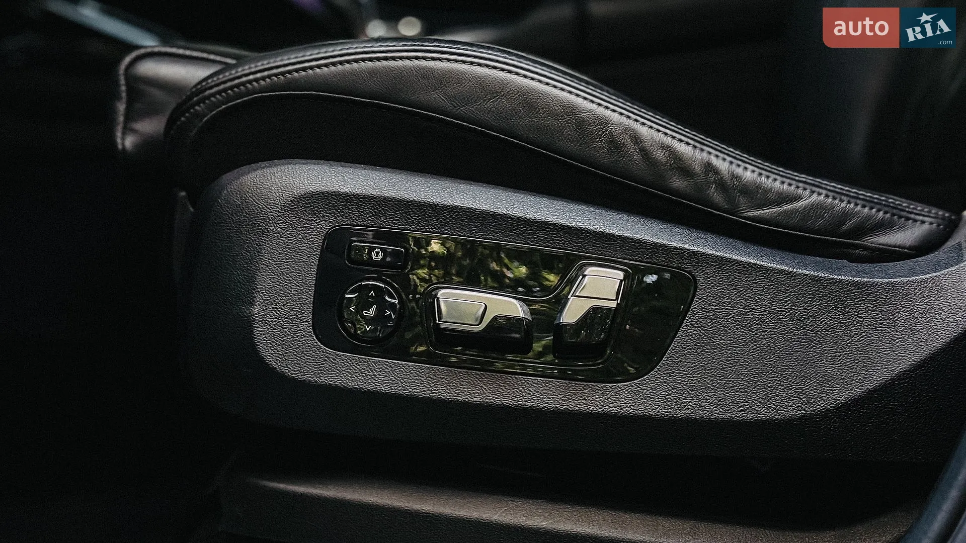 2019 BMW X7 - мініатюра 39