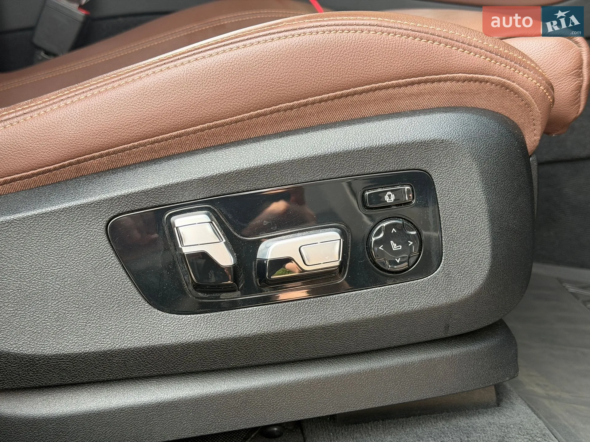 2019 BMW X7 - мініатюра 14