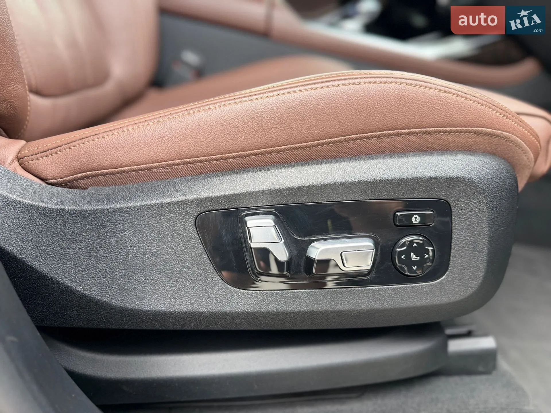 2019 BMW X7 - мініатюра 55