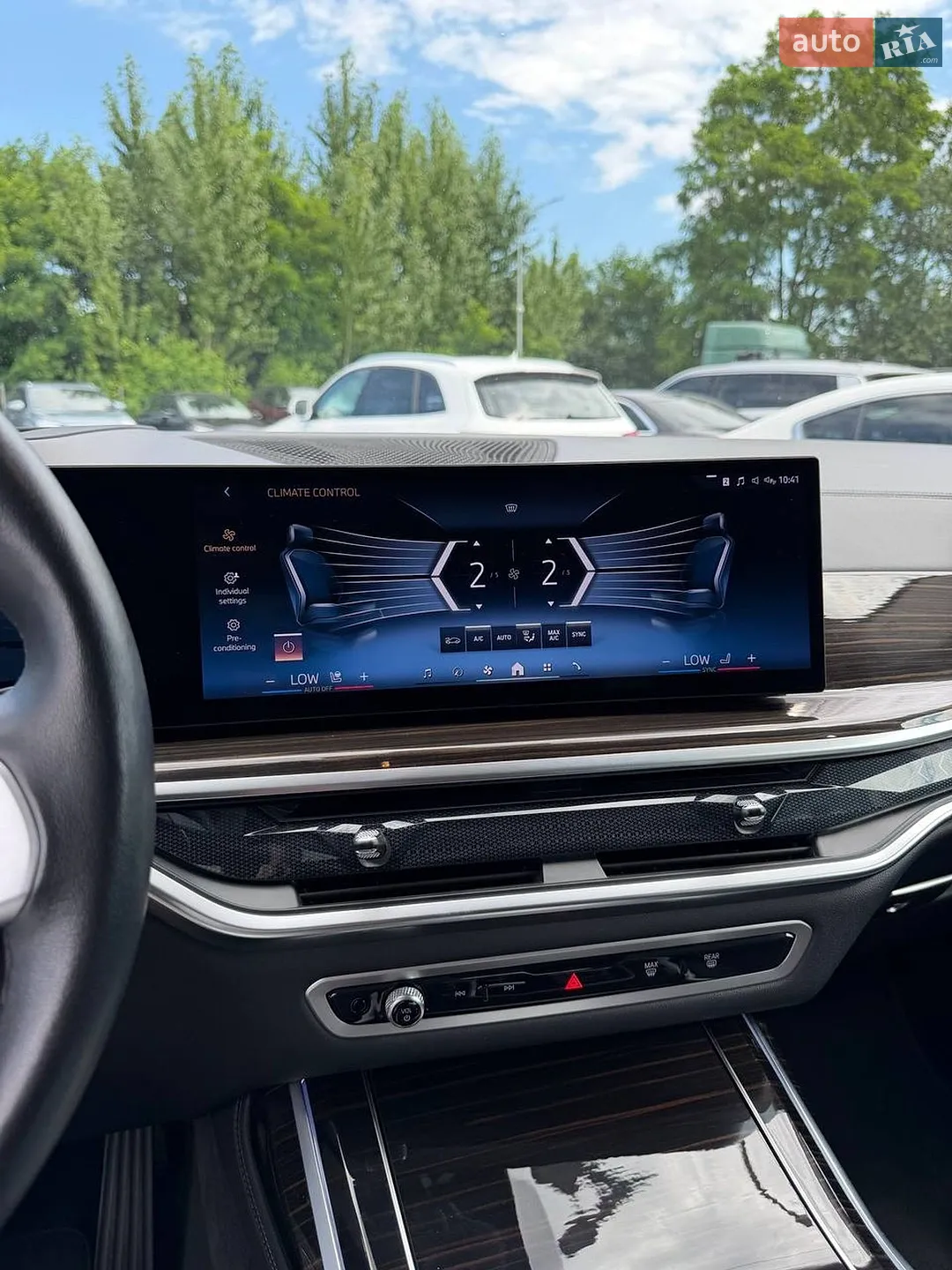 2023 BMW X7 - мініатюра 33