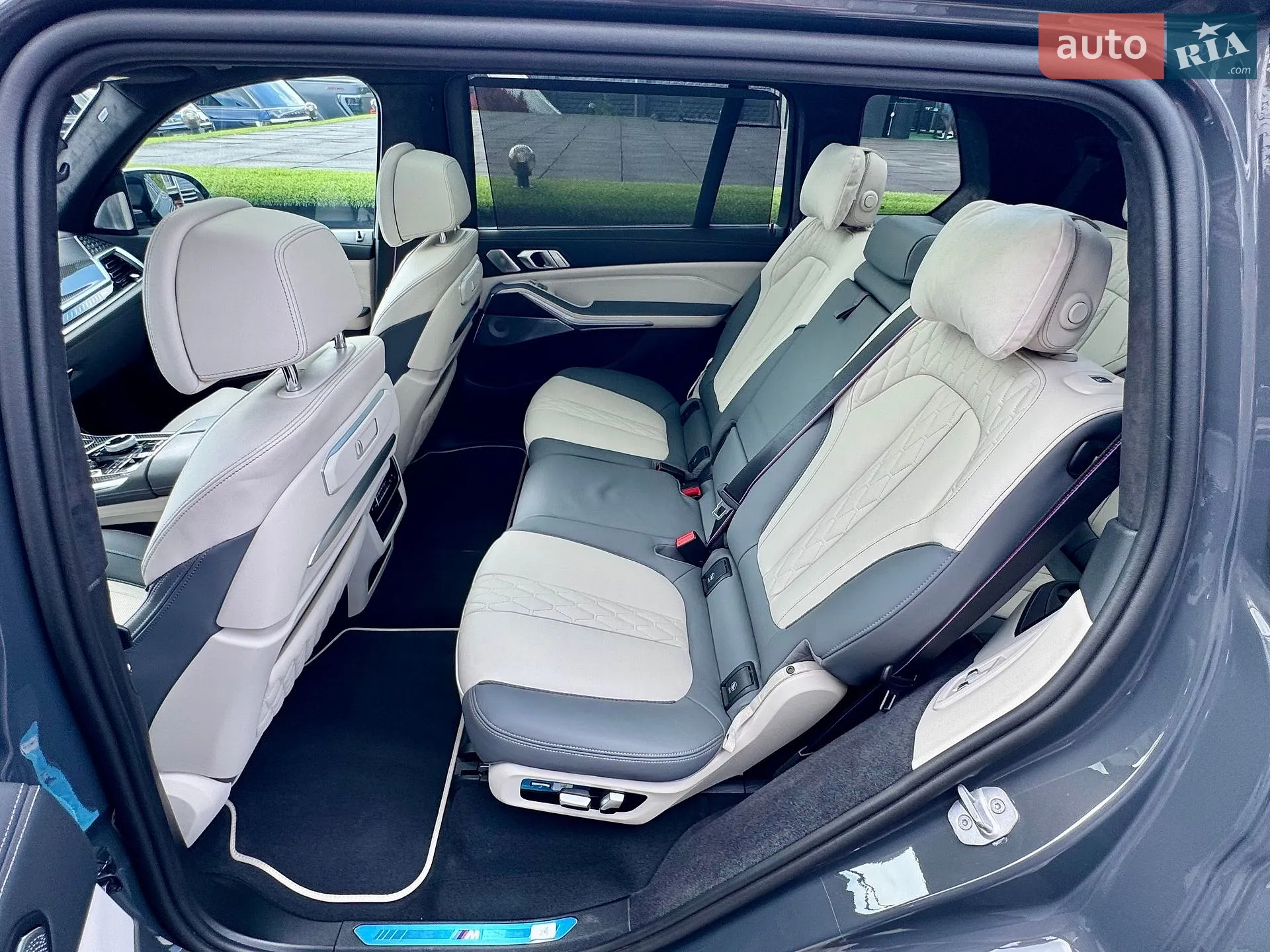 2024 BMW X7 - мініатюра 44