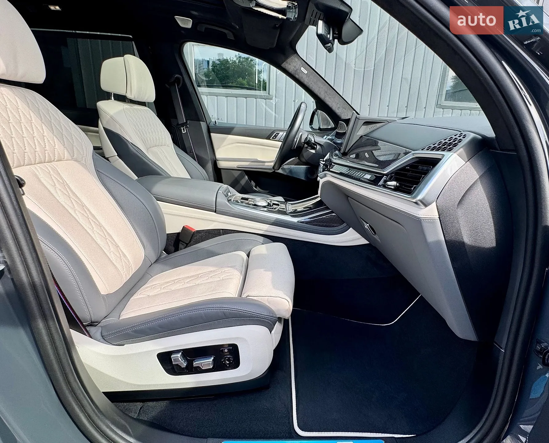 2024 BMW X7 - мініатюра 87