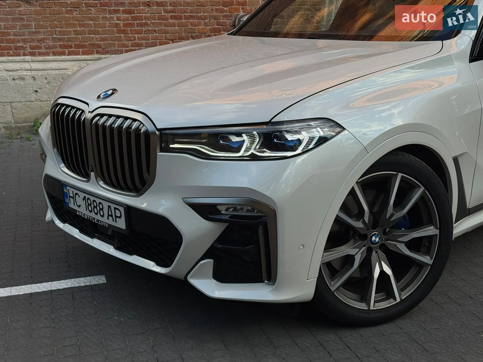 2021 BMW X7 - мініатюра 16