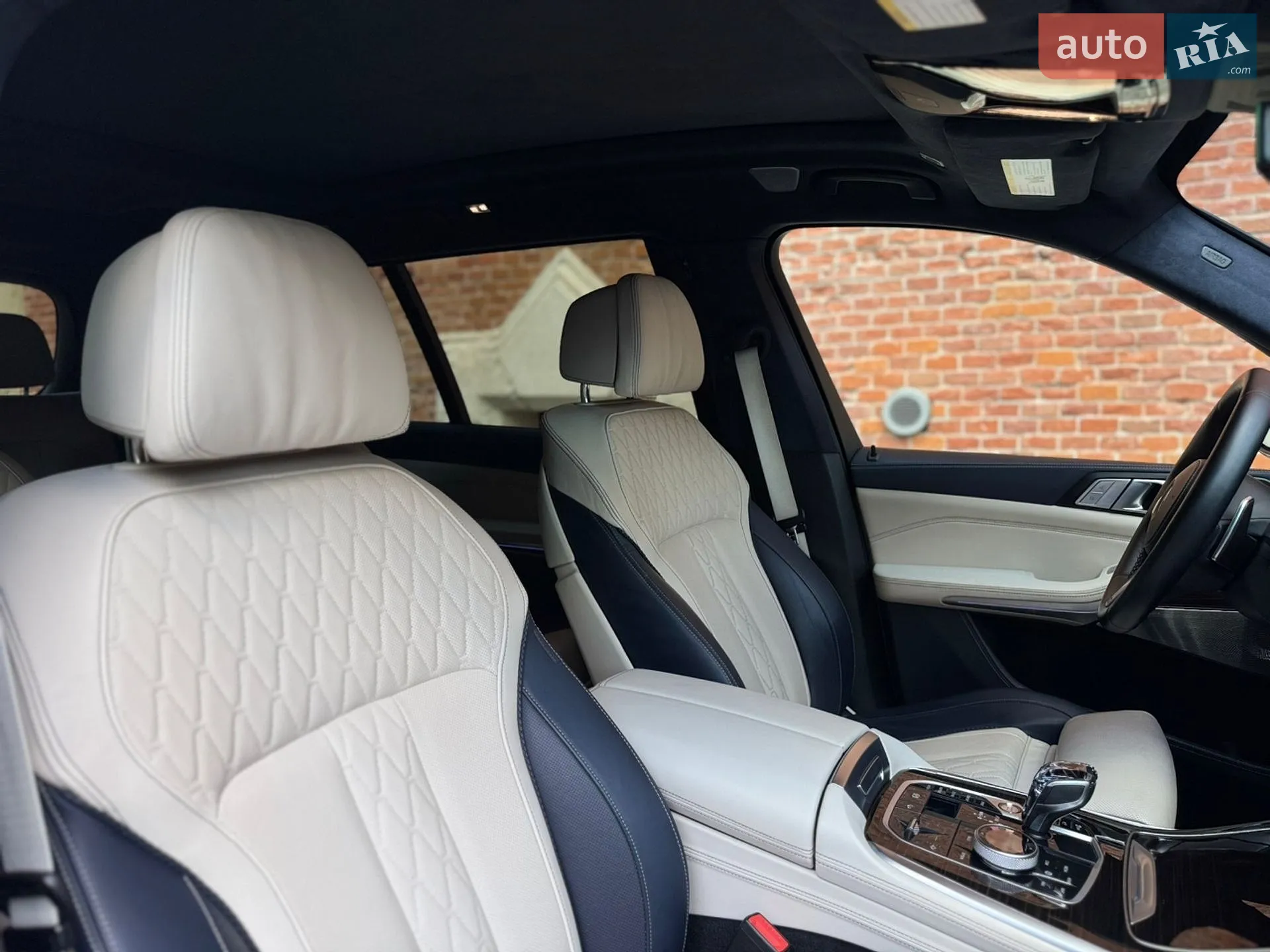 2021 BMW X7 - мініатюра 32