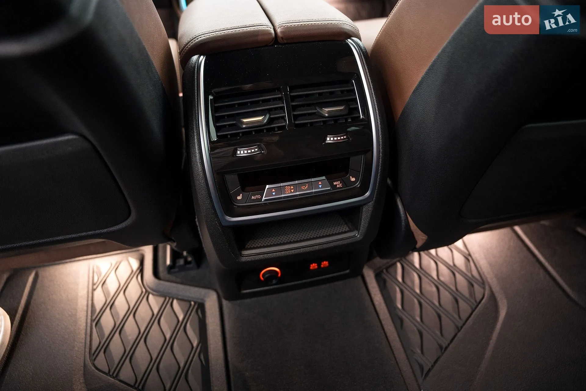 2024 BMW X7 - мініатюра 51