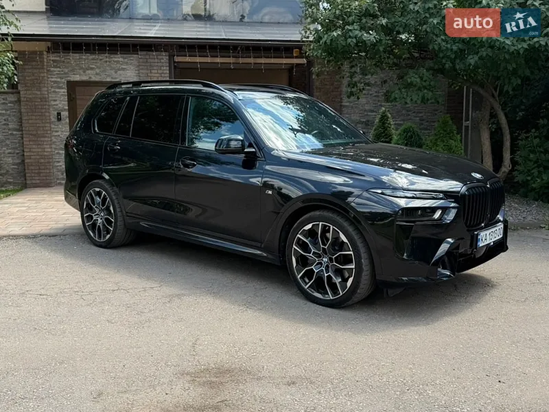 BMW X7 2023