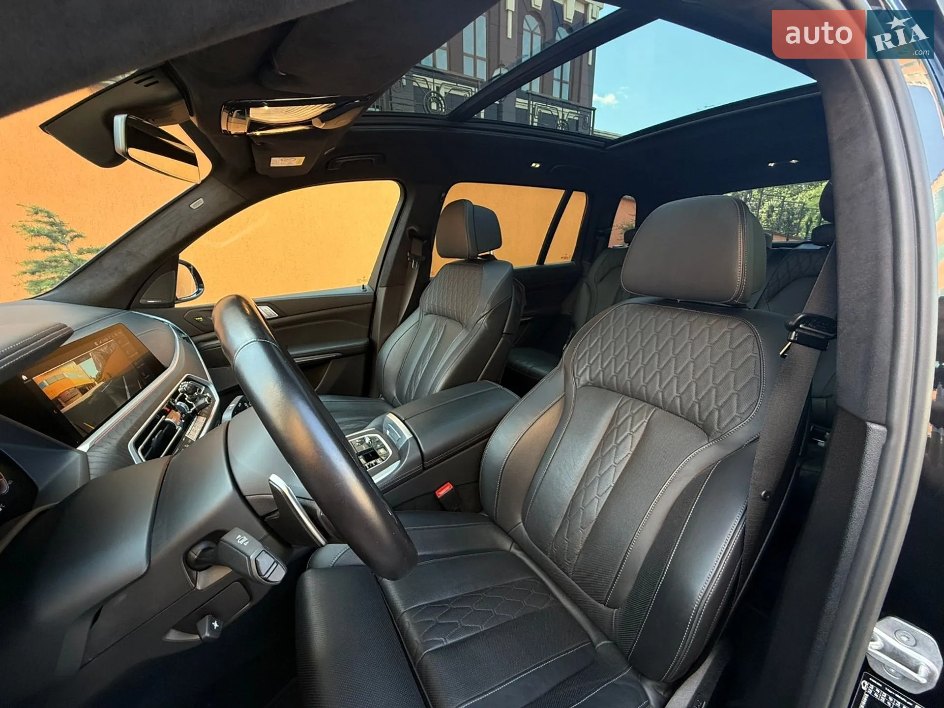 2022 BMW X7 - мініатюра 15