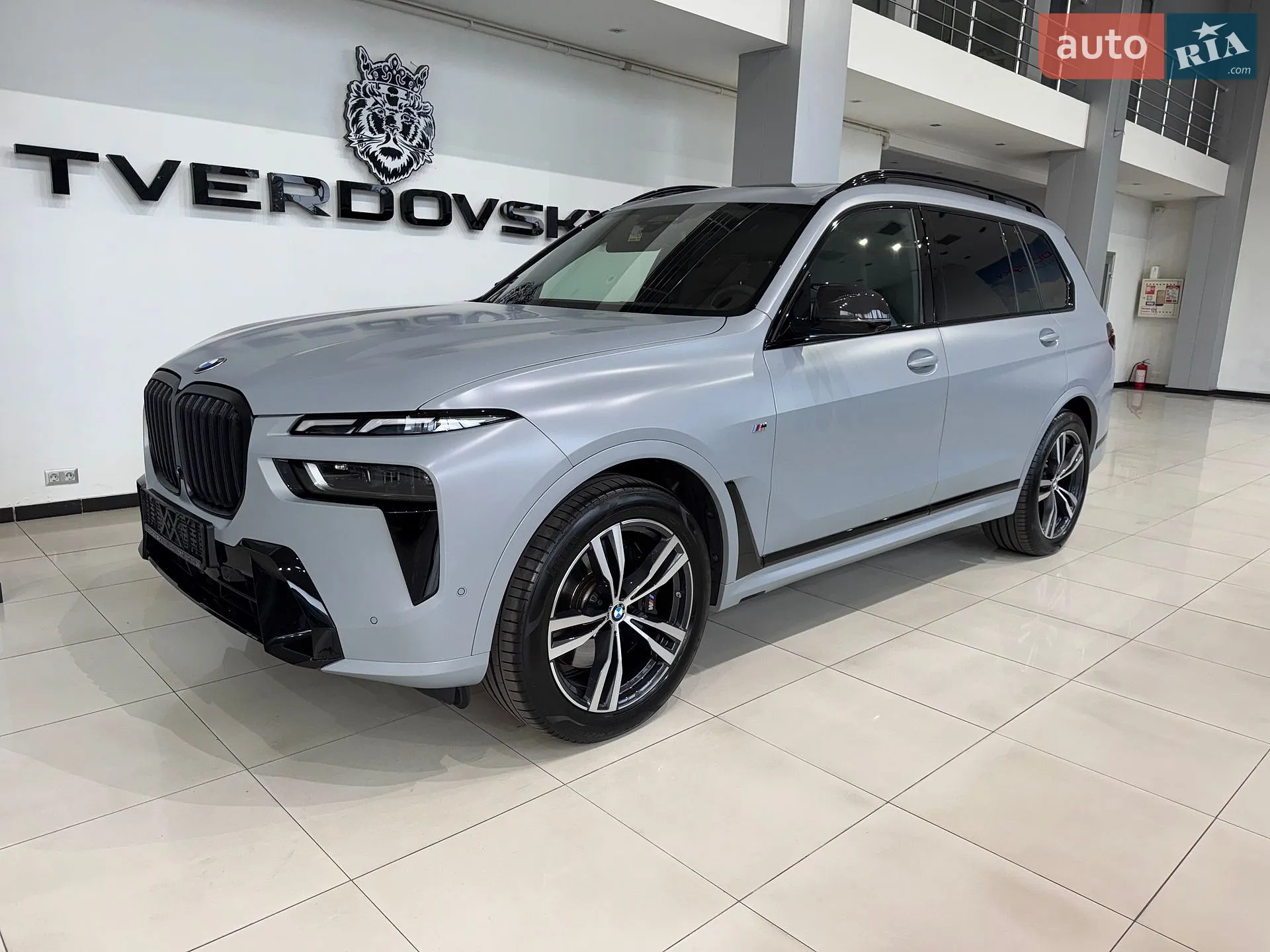 2023 BMW X7 - фото 1