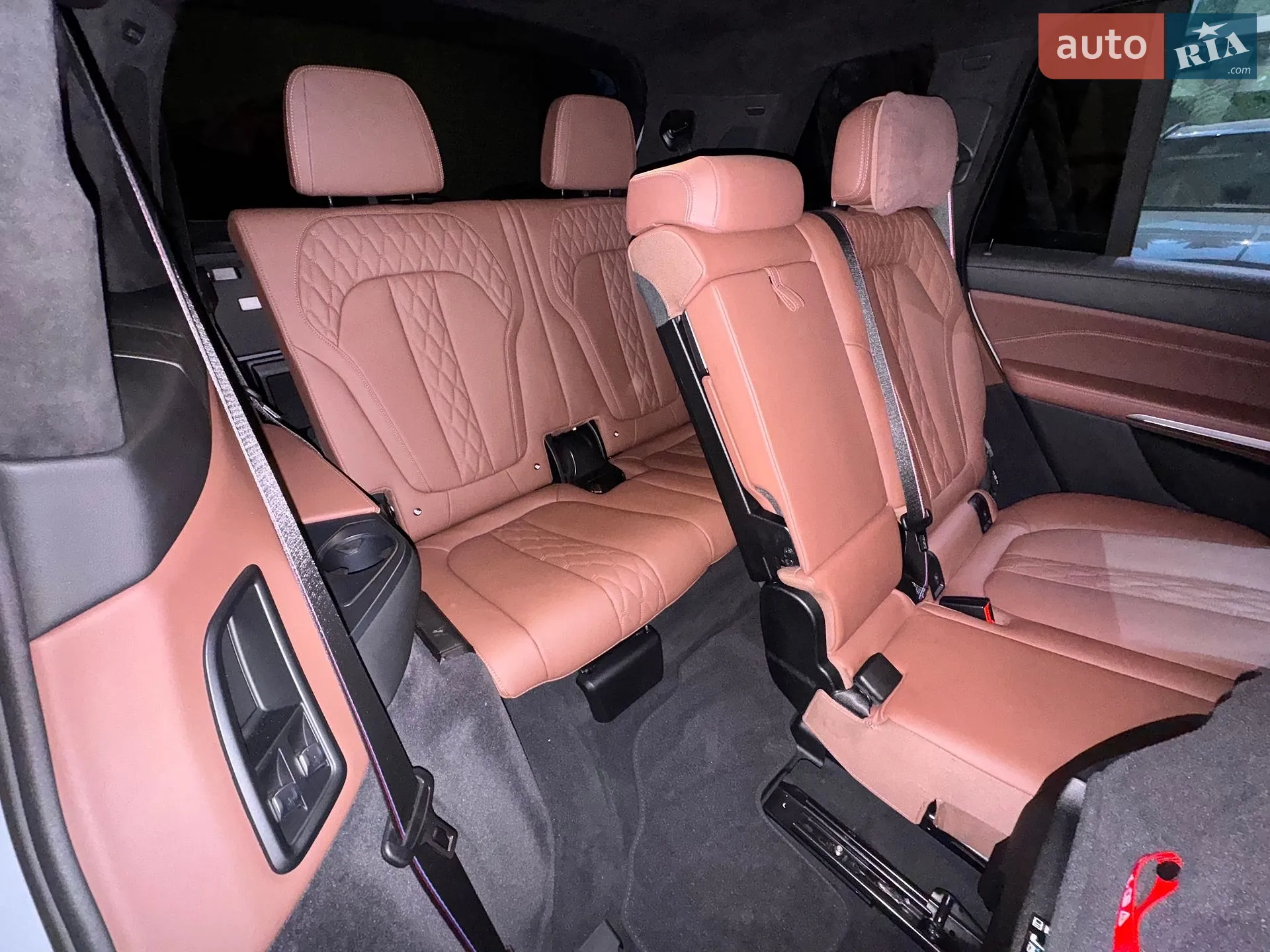 2023 BMW X7 - мініатюра 101