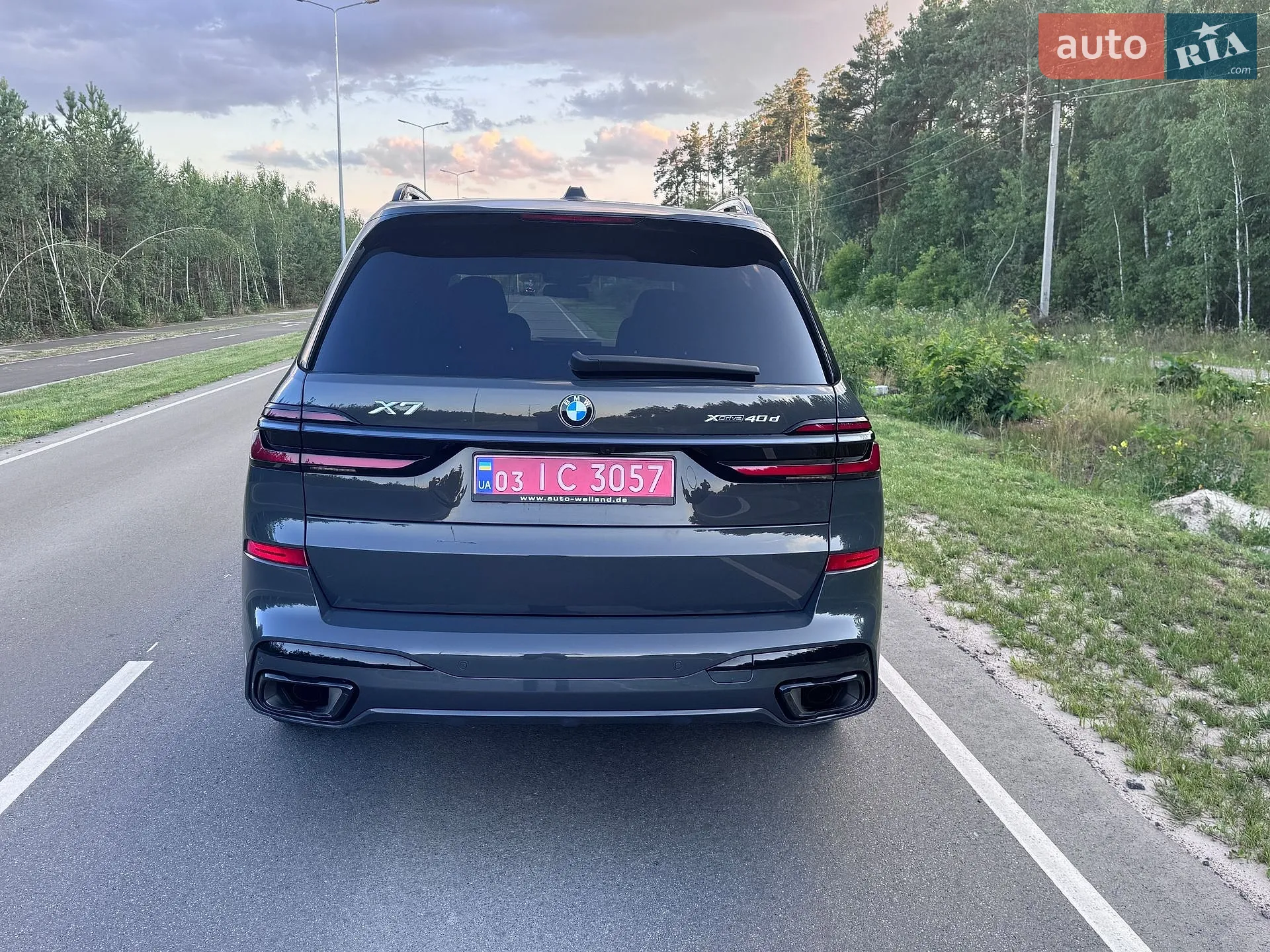 2023 BMW X7 - мініатюра 2