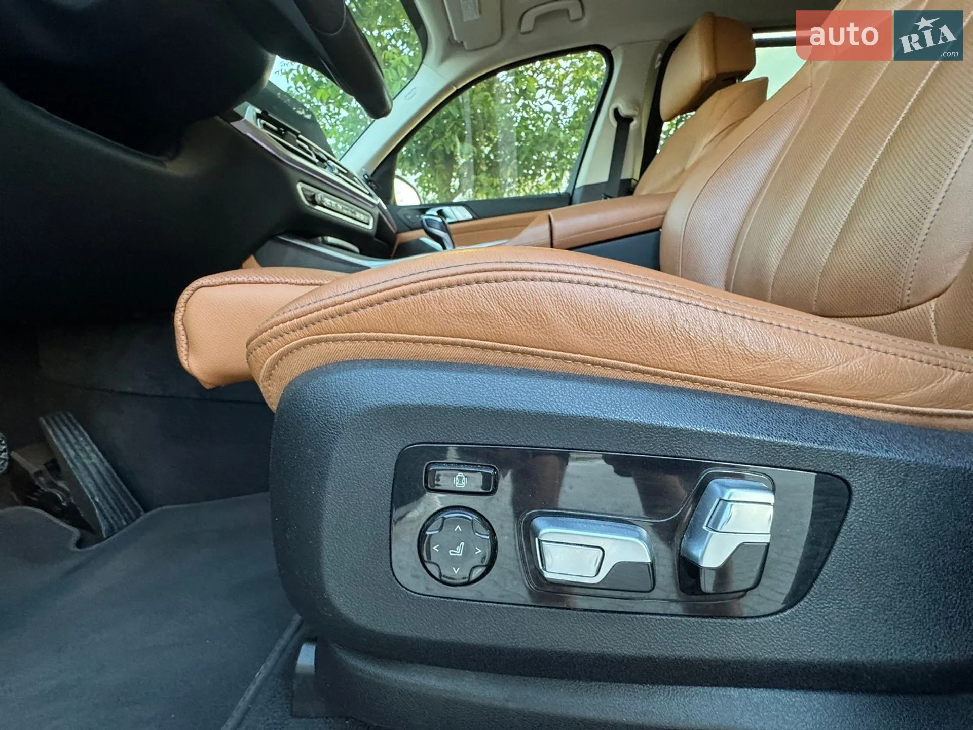 2021 BMW X7 - мініатюра 25
