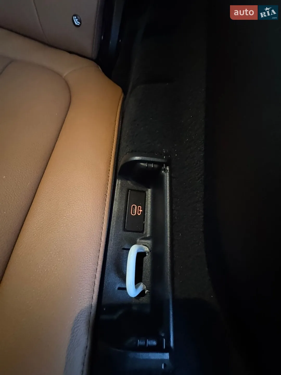 2021 BMW X7 - мініатюра 39