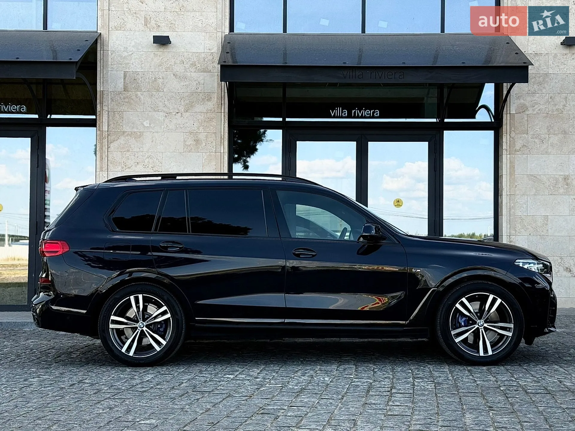 2020 BMW X7 - мініатюра 23