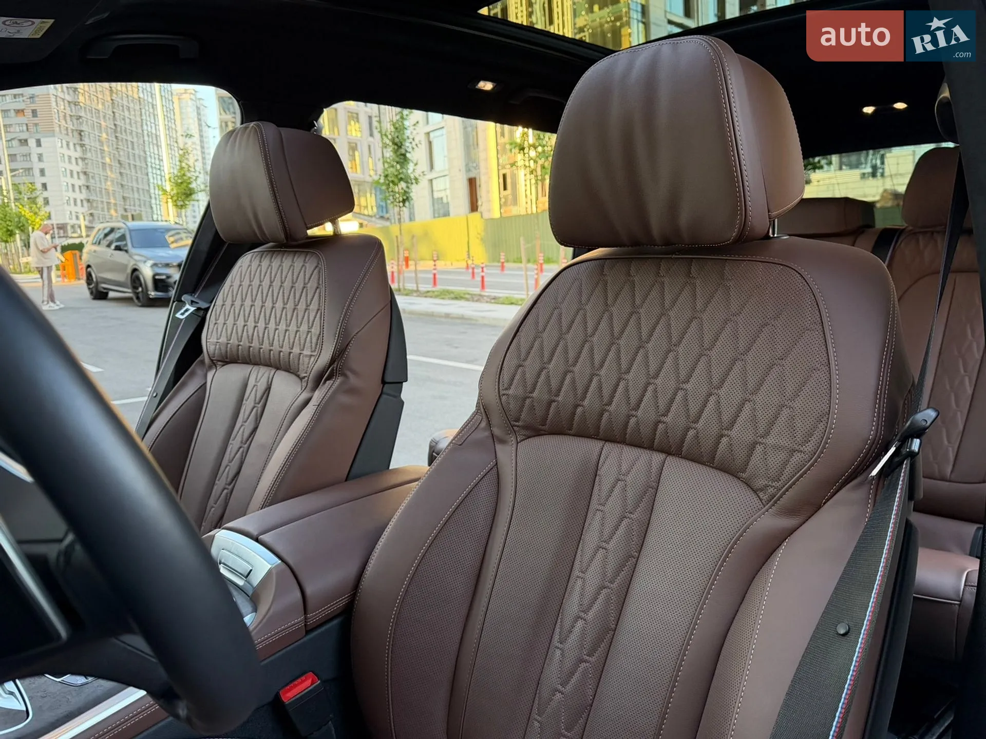 2025 BMW X7 - мініатюра 42