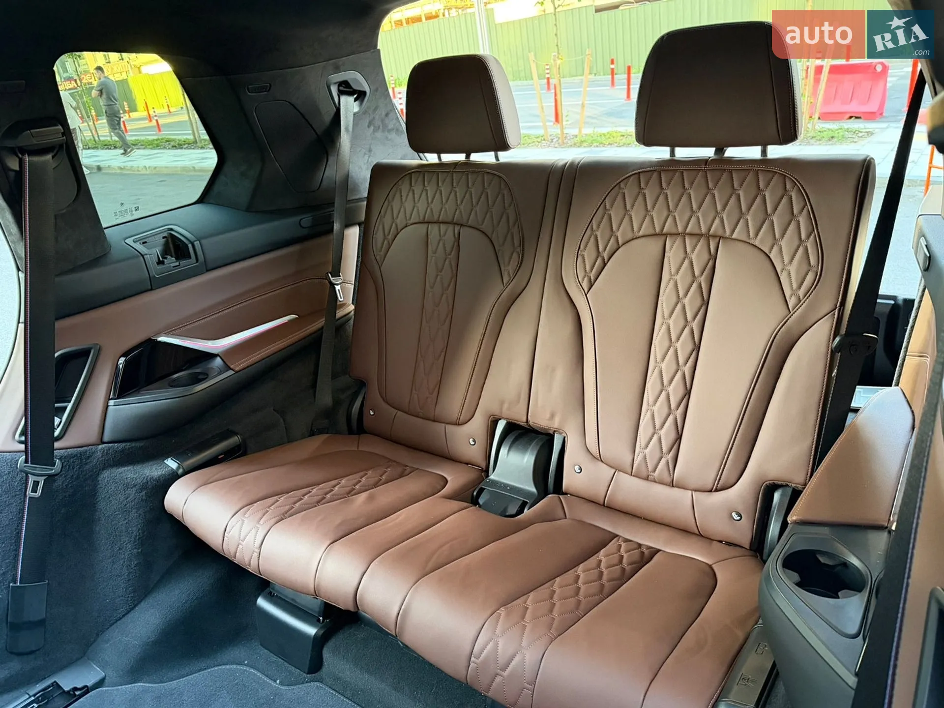 2025 BMW X7 - мініатюра 56