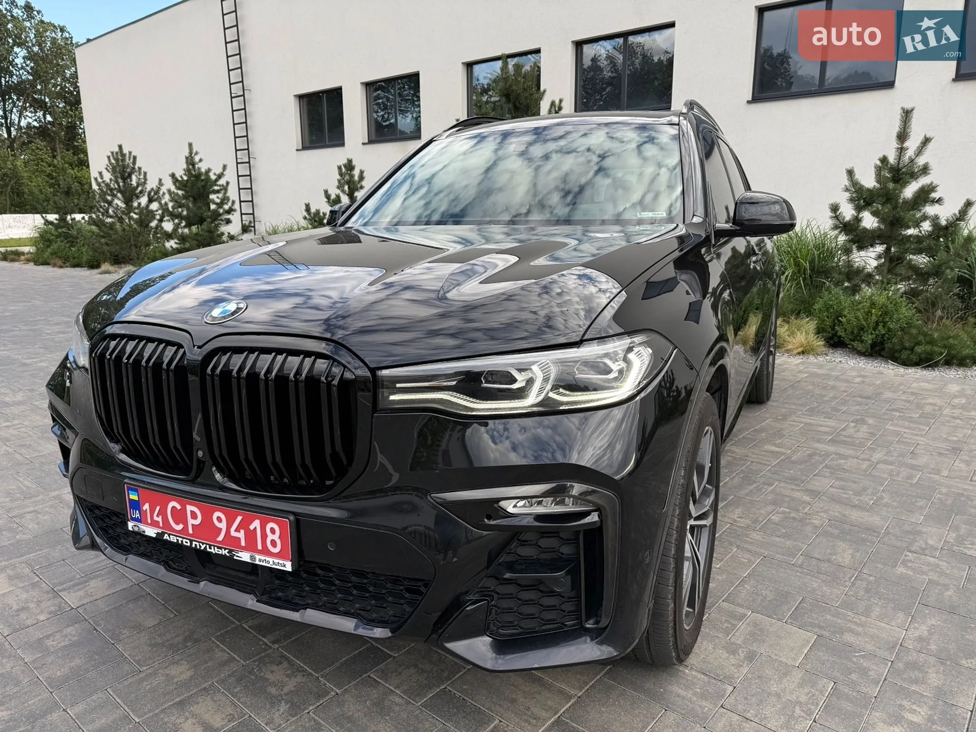 2019 BMW X7 - фото 1