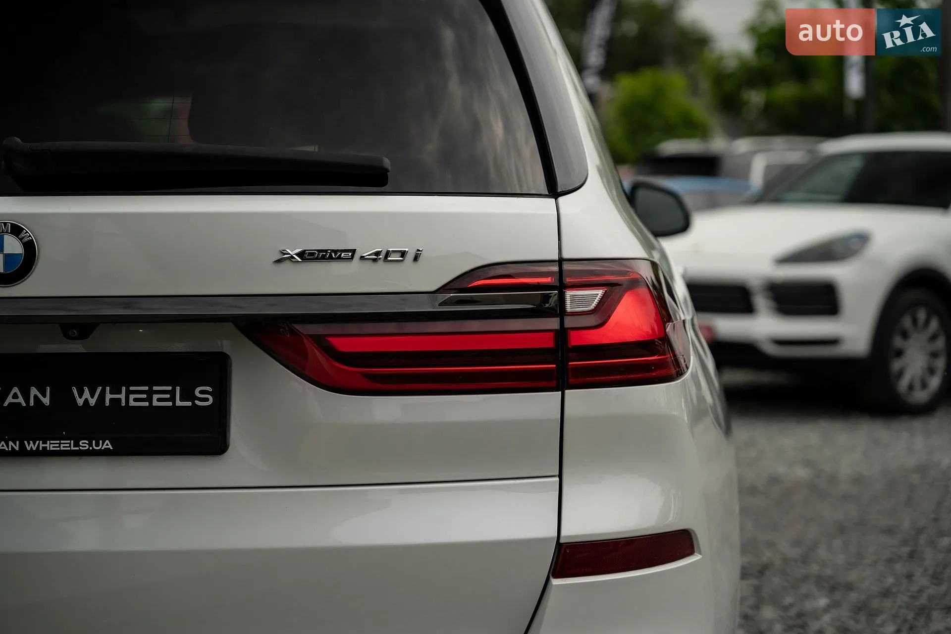 2020 BMW X7 - мініатюра 14