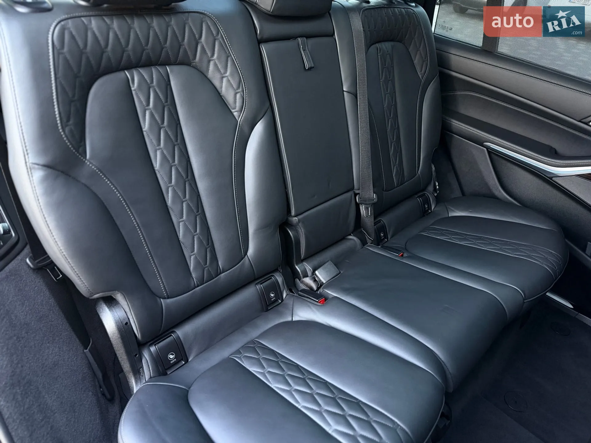 2024 BMW X7 - мініатюра 94