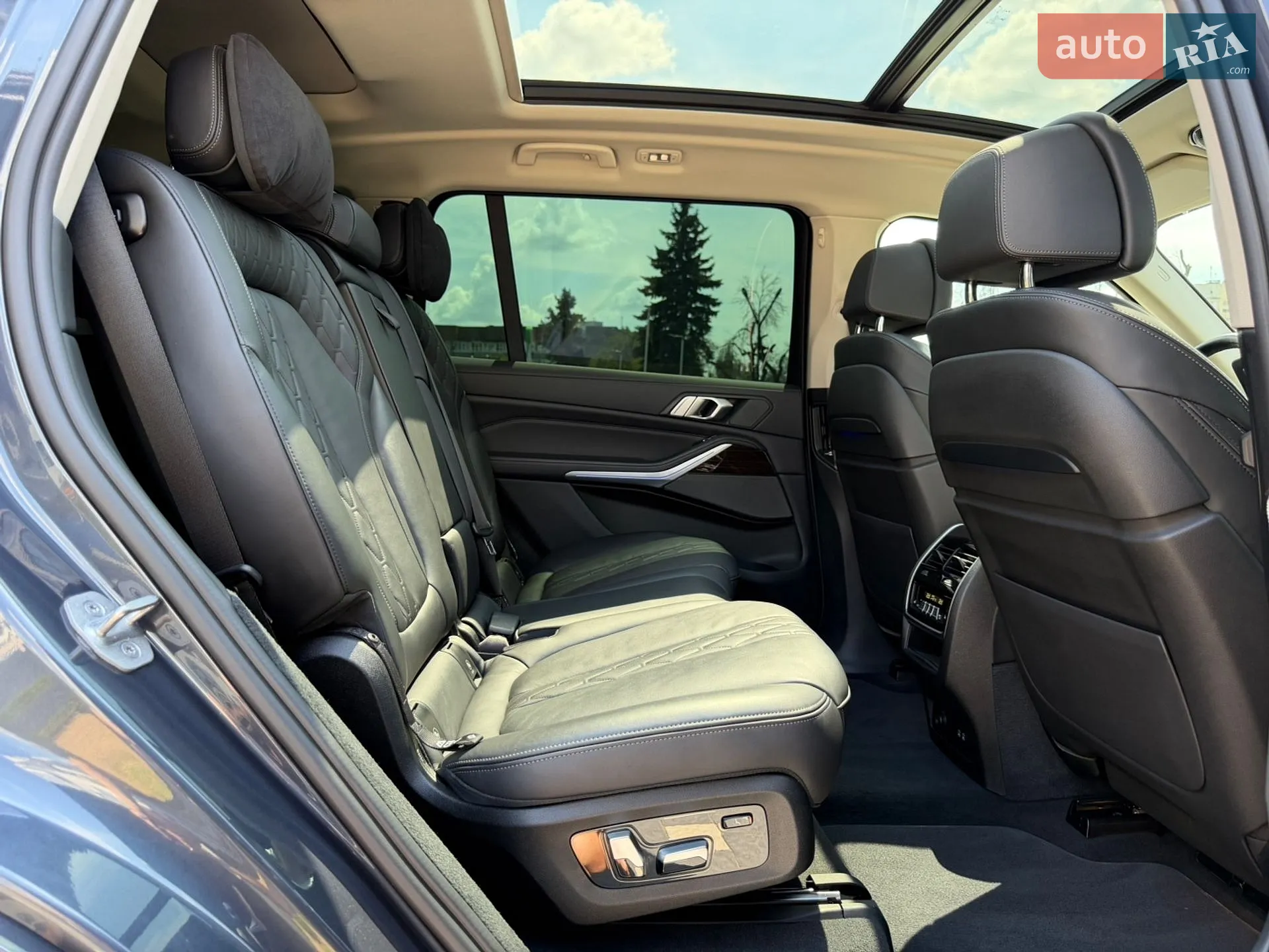 2020 BMW X7 - мініатюра 36