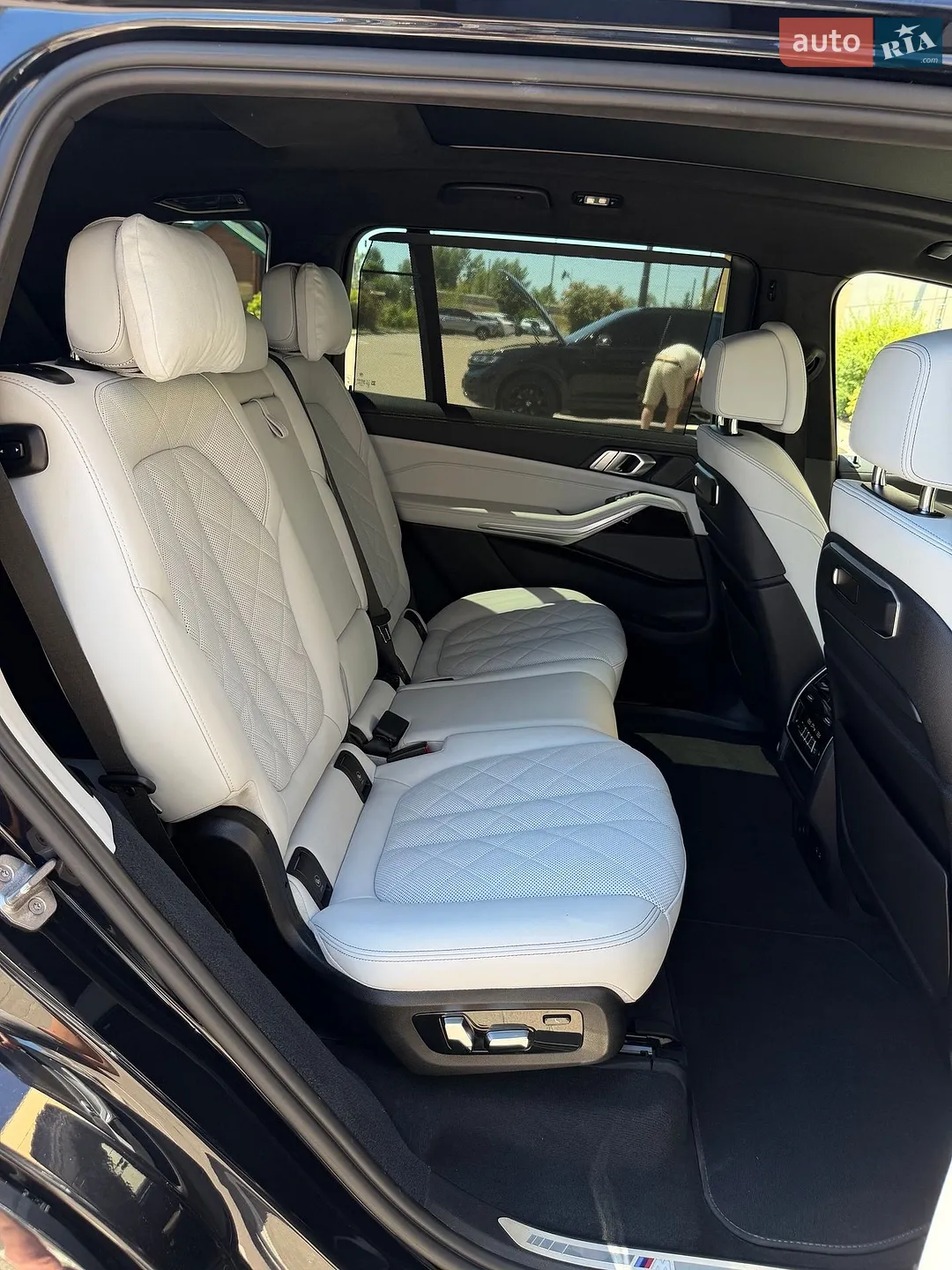 2023 BMW X7 - мініатюра 25